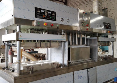 La pulpe de papier semi automatique a moulé la plaque à papier faisant la machine pour des PCs du récipient de nourriture 700/heure