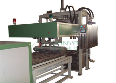 Full Auto échangeant le plateau d'oeufs de papier de rebut faisant la machine pour nettoyer à l'aspirateur la formation d'aspiration