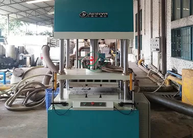 Chaud - pressing formant la machine de bâti de pulpe de papier pour les plateaux industriels d'emballage